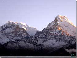 Nepal. Annapurna 1 og Annapurna South [Klik for et strre billede]