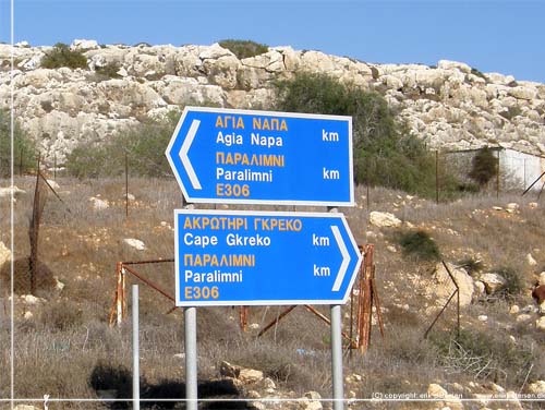 Cypern. Skiltningen var ofte mangelfuld for vandrefolk