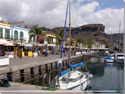 Gran Canaria. Havnen i Puerto Mogan [Klik for et strre foto]