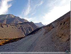 Nepal. Det er den vej til Muktinath [Klik for et strre billede]
