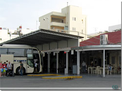 Kreta. Den moderne busstation i Chania centrum